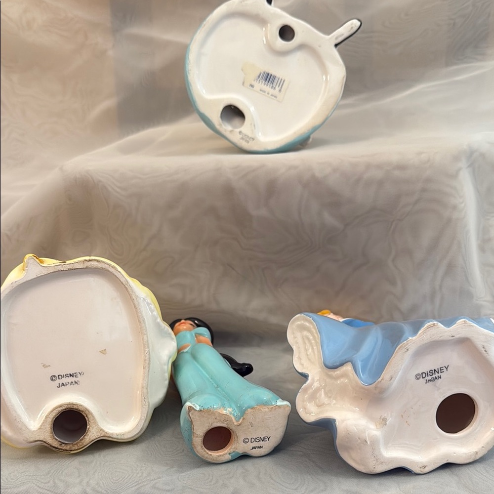 Disney VTG Ceramic Figurines - Picture 8 of 8